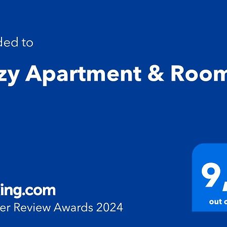 Tizzy Apartment & Rooms Bari Exteriör bild
